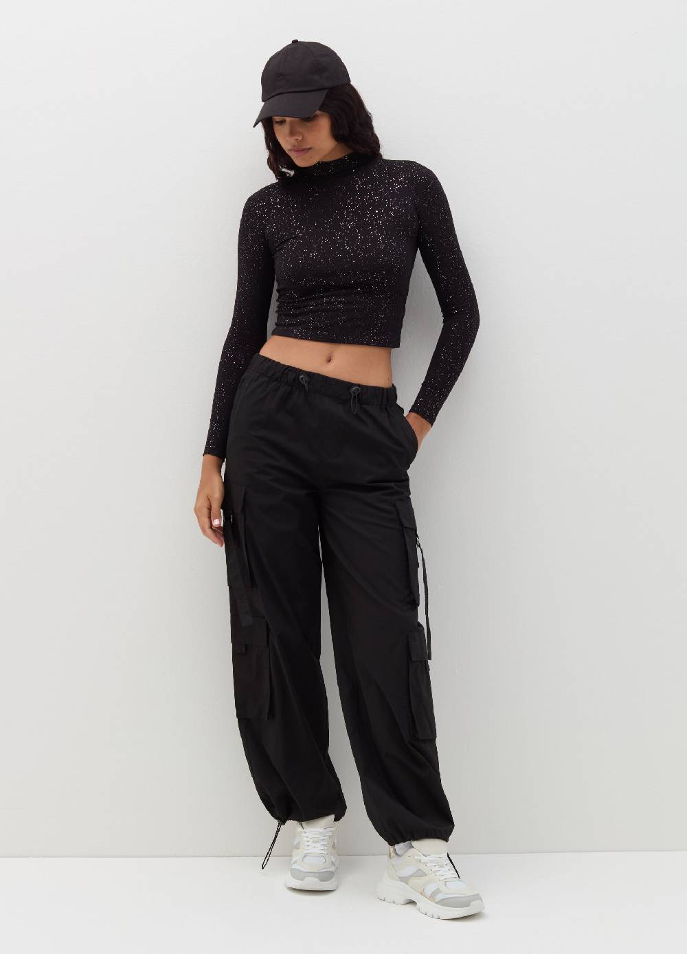 B. ANGEL T-shirt Mock Neck Con Maniche Lunghe