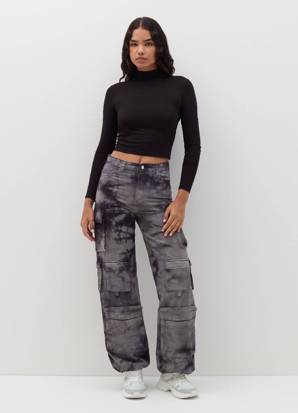 B. ANGEL T-shirt mock neck con maniche lunghe