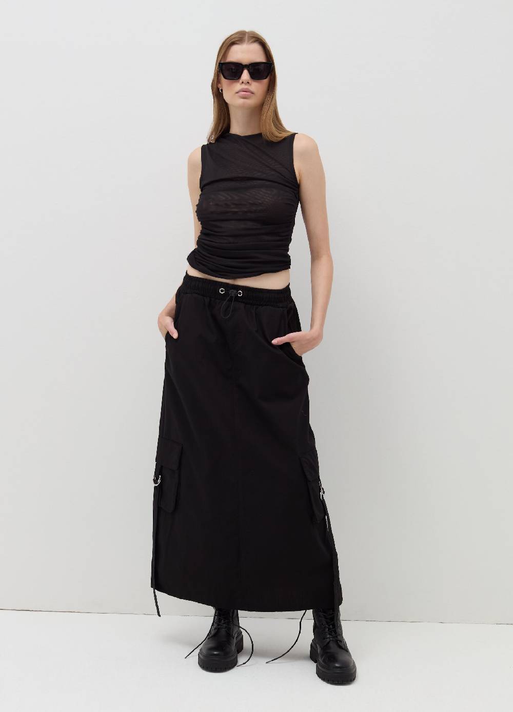 B. ANGEL Top in mesh con arricciatura