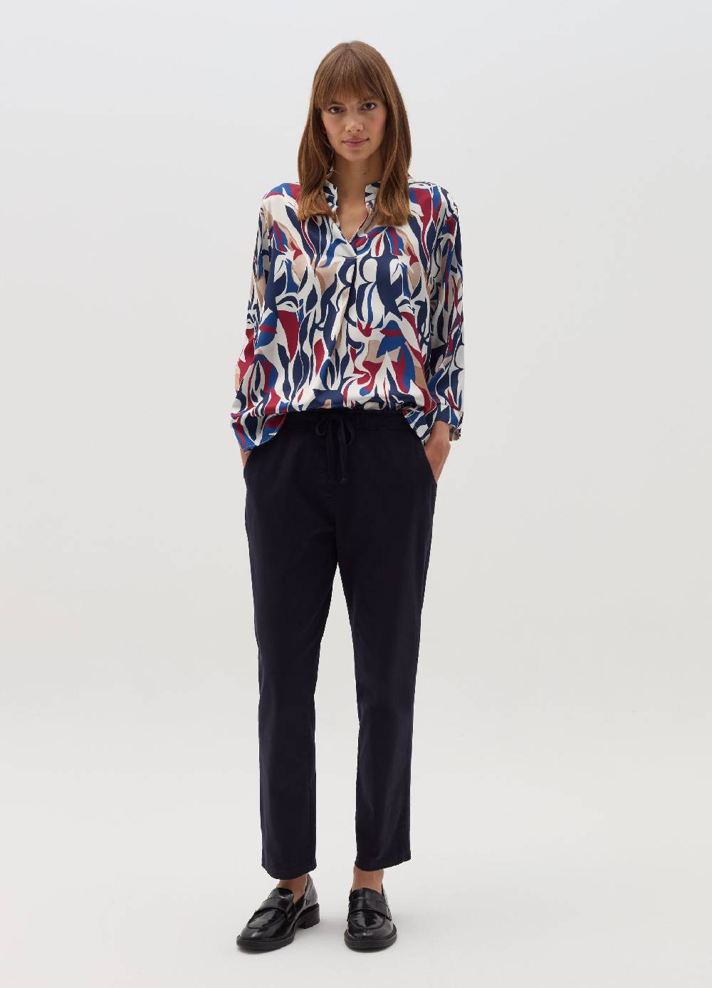 HYBRID Blusa multicolore con scollo a V