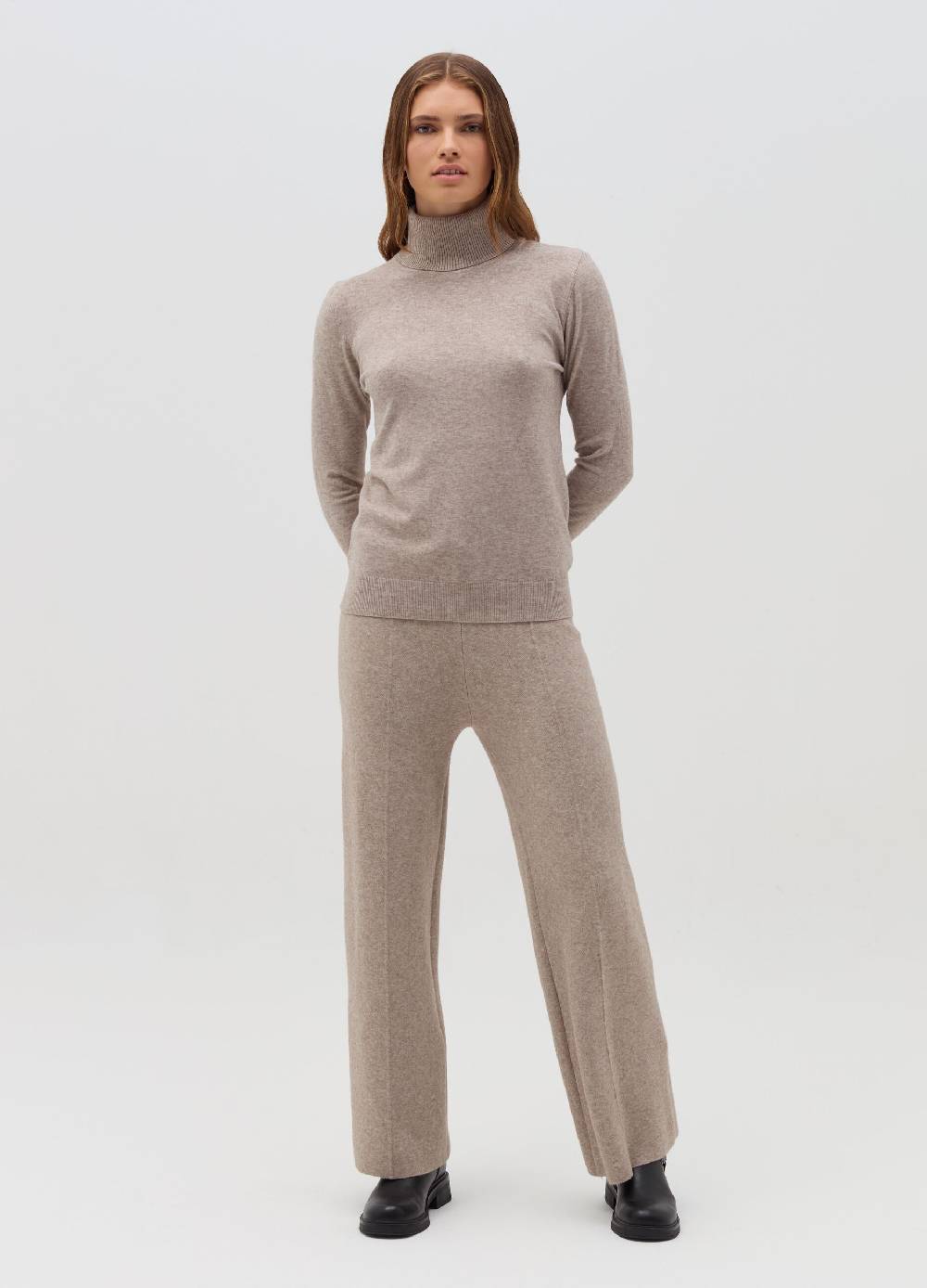 HYBRID Pullover A Collo Alto