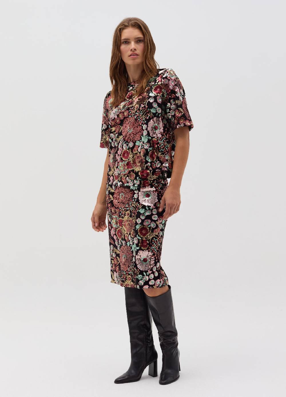 LULAH D. Maglia con disegno floreale in paillettes