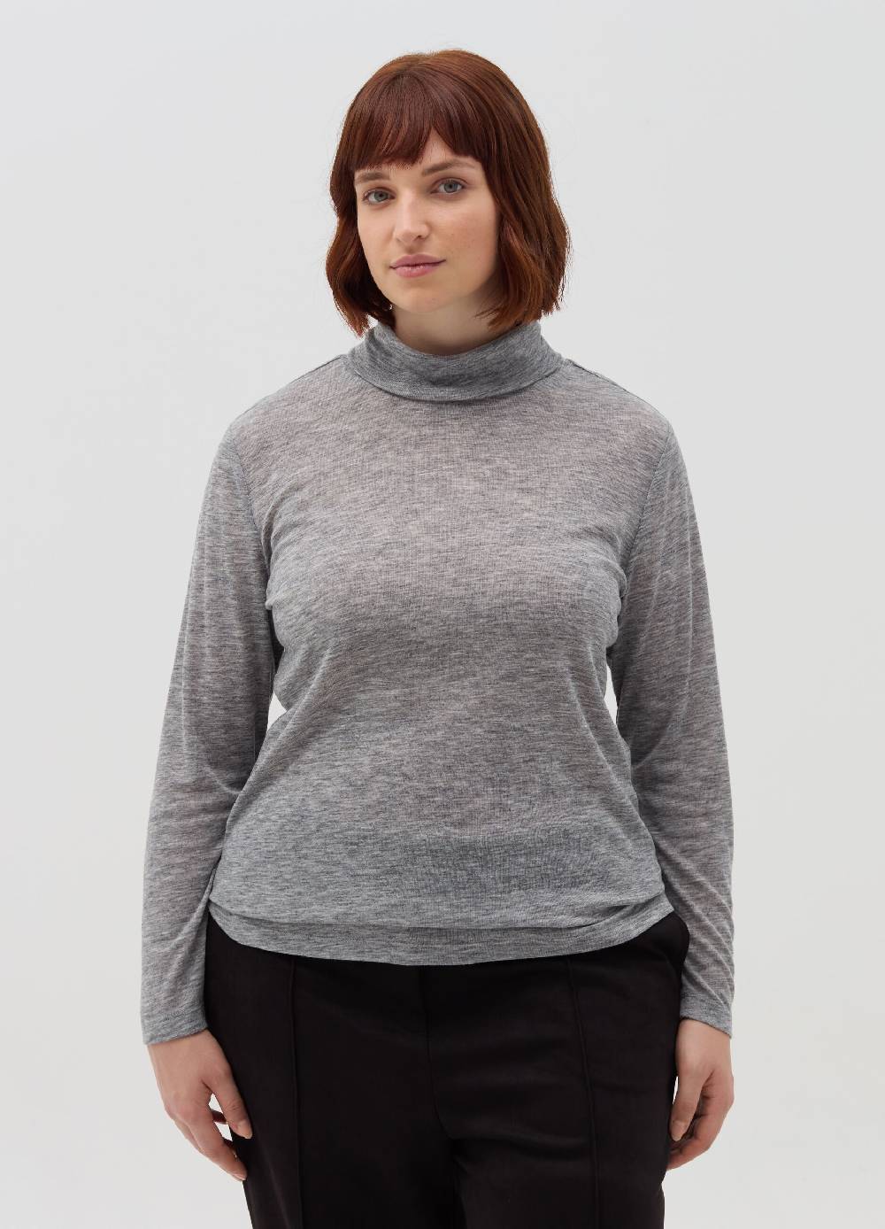 MYA Maglia Maniche Lunghe A Collo Alto Curvy