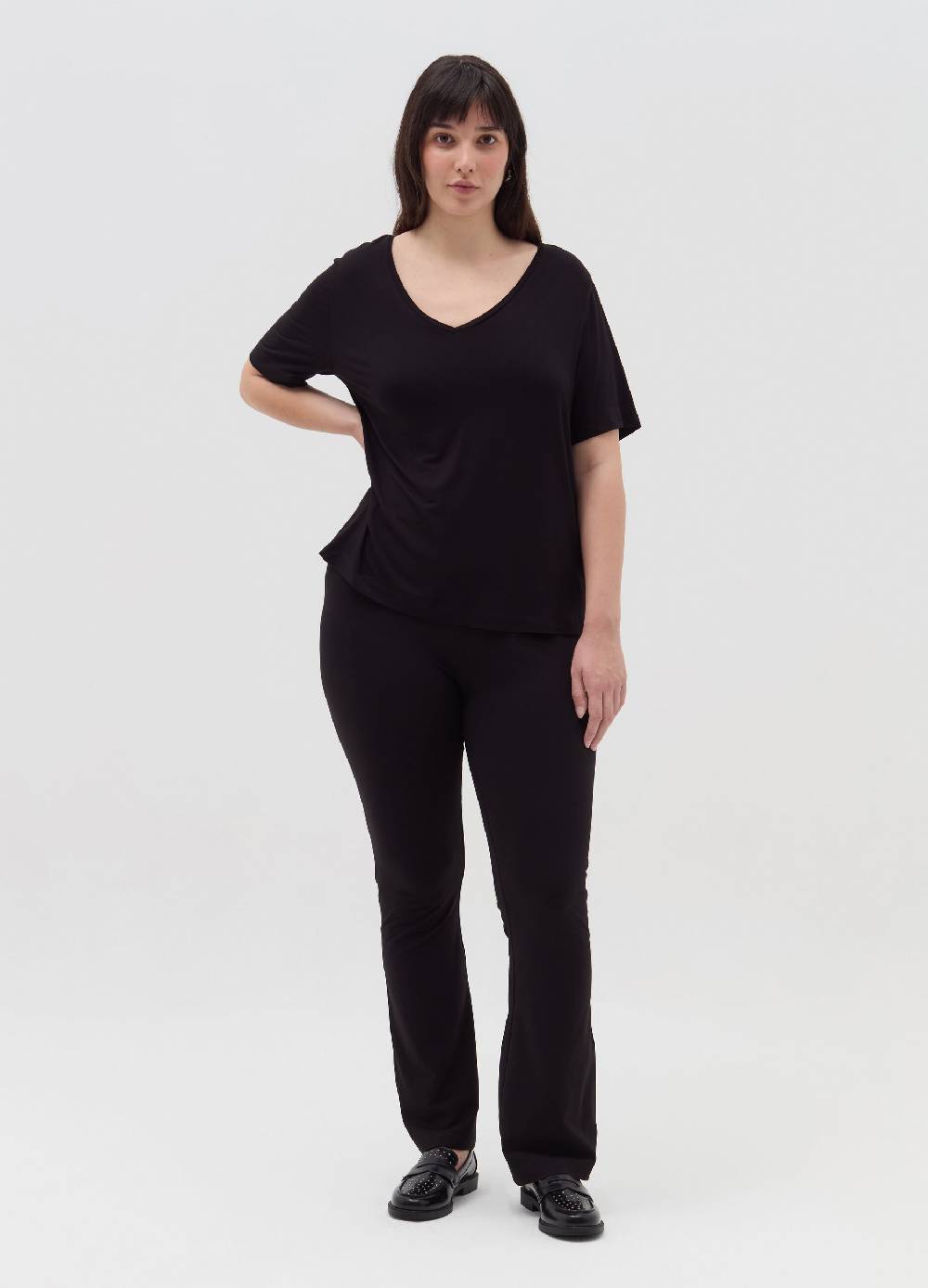 MYA T-shirt con scollo a V Curvy