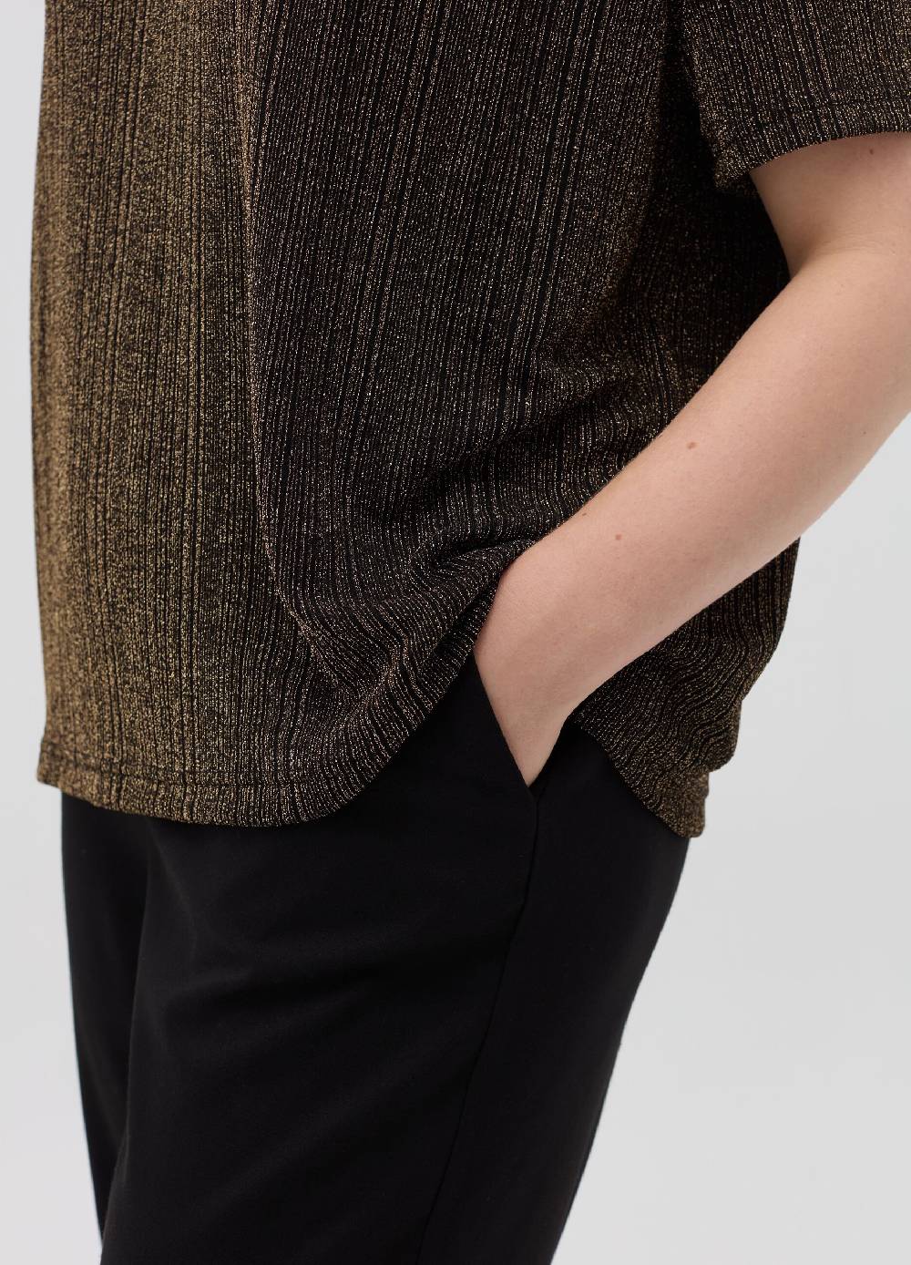 MYA T-shirt In Lurex Curvy