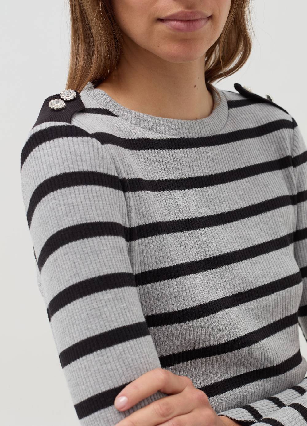 OVS T-shirt A Maniche Lunghe Con Bottoni Gioiello