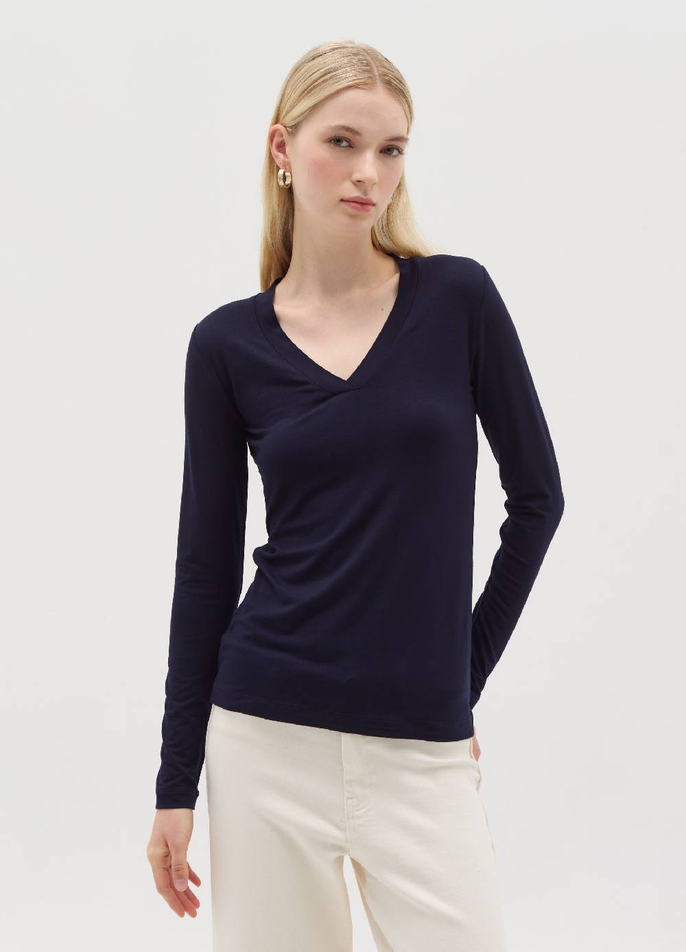 OVS T-shirt In Viscosa Stretch Con Scollo A V