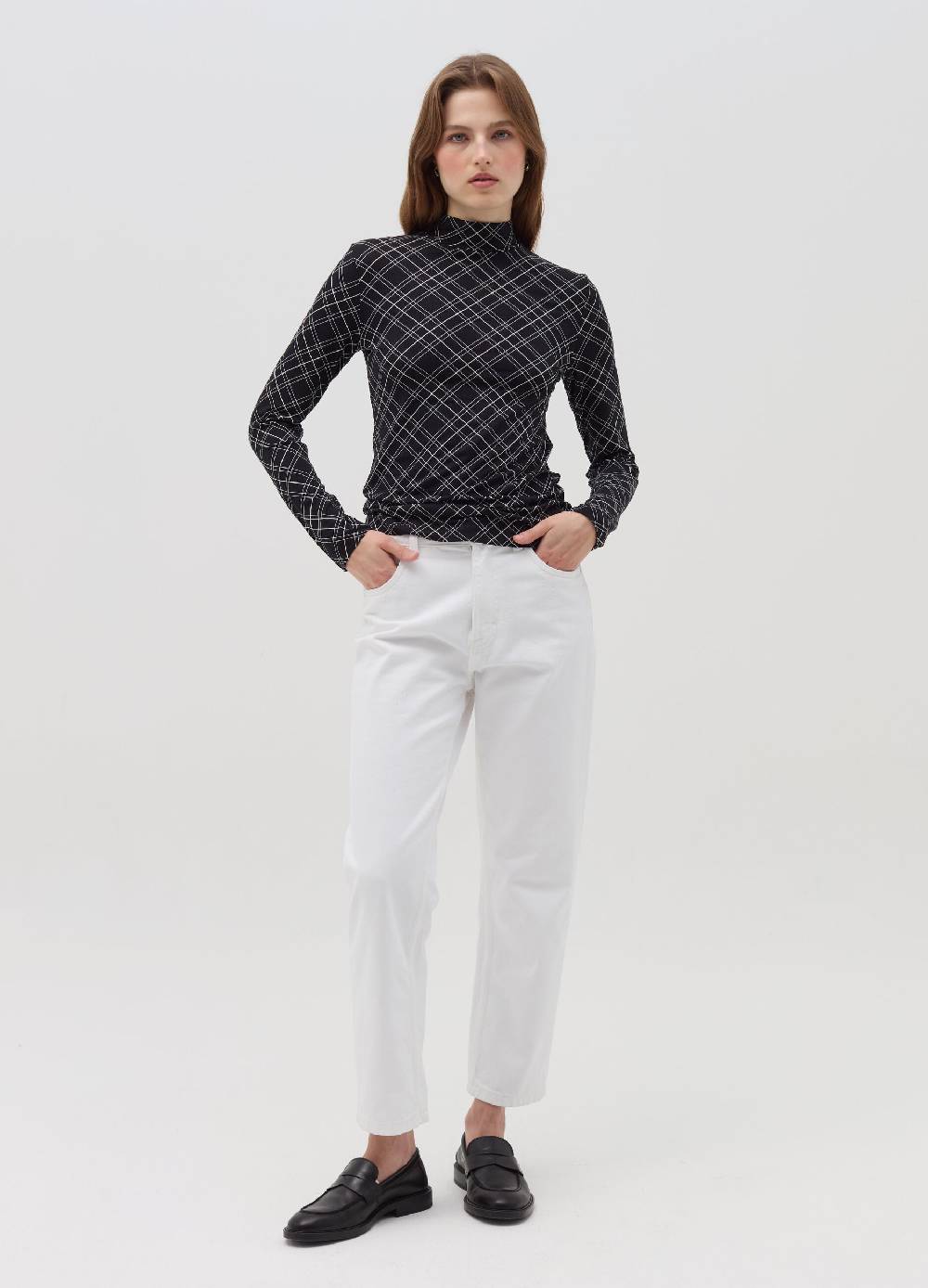 OVS T-shirt mock neck con fantasia check