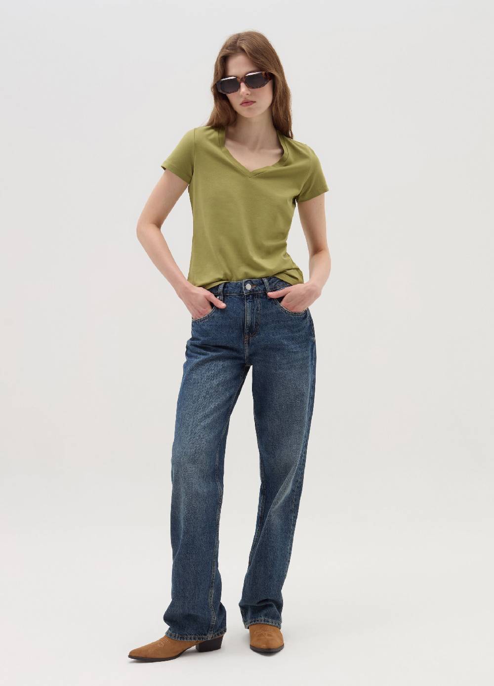 OVS T-shirt tinta unita con scollo a V