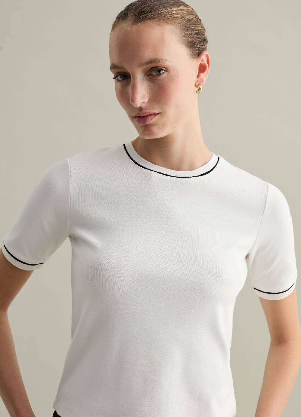 PIOMBO T-shirt con piping a contrasto Contemporary