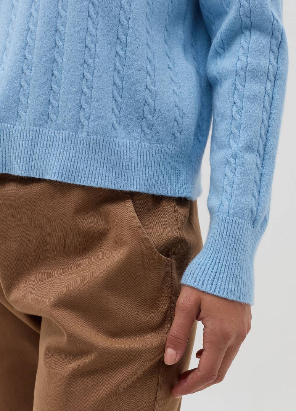 HYBRID Pullover A Coste Con Lavorazione Intrecciata