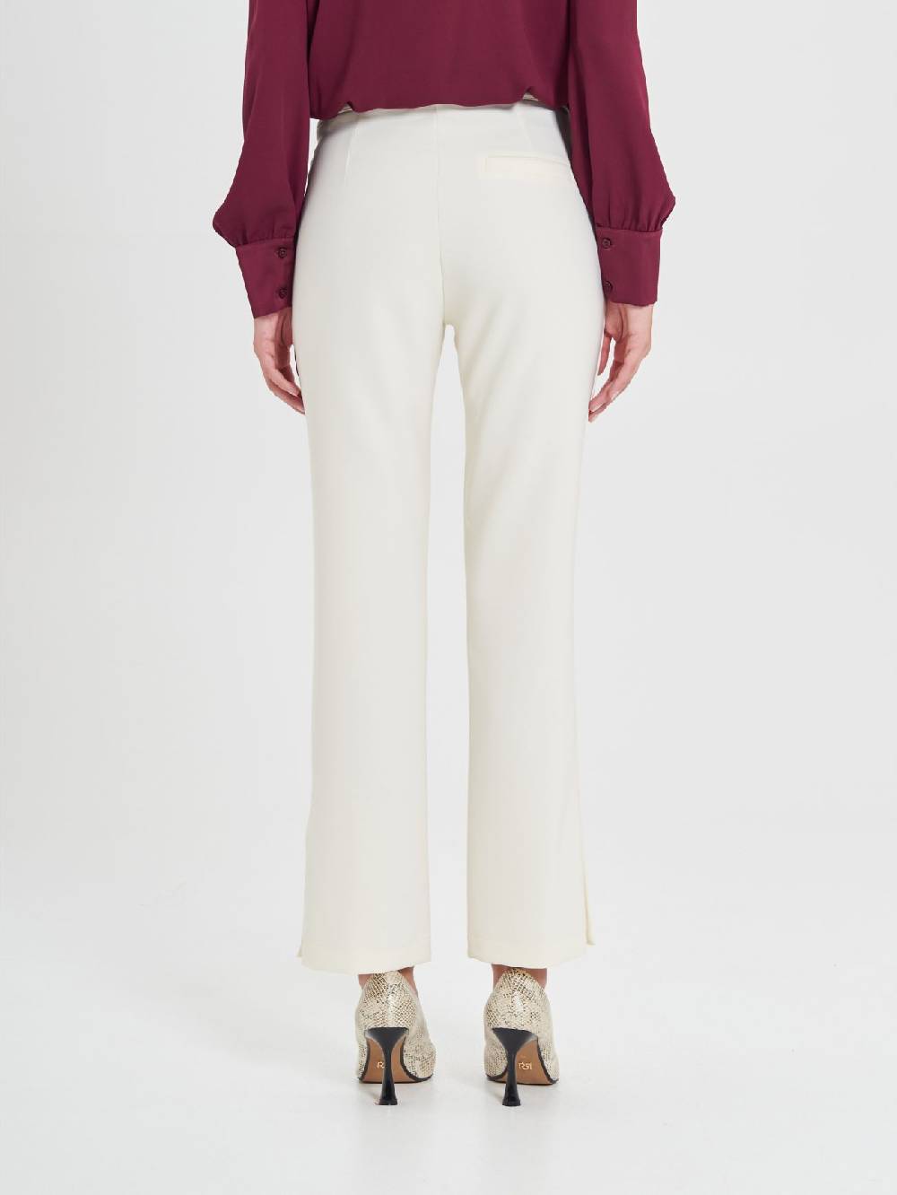 Rinascimento Pantaloni Bianchi In Cadi Operato Donna