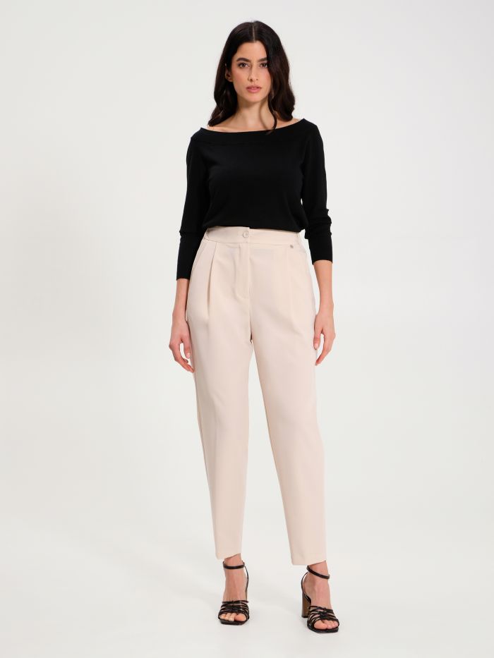 Rinascimento Pantaloni Carota Con Punto Smock Beige