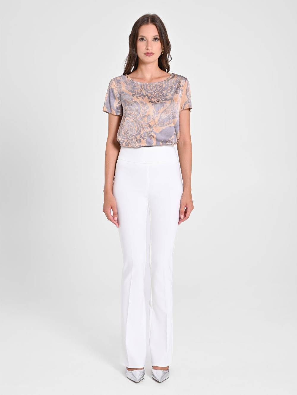 Rinascimento Pantaloni Flared In Tessuto Tecnico Bianco