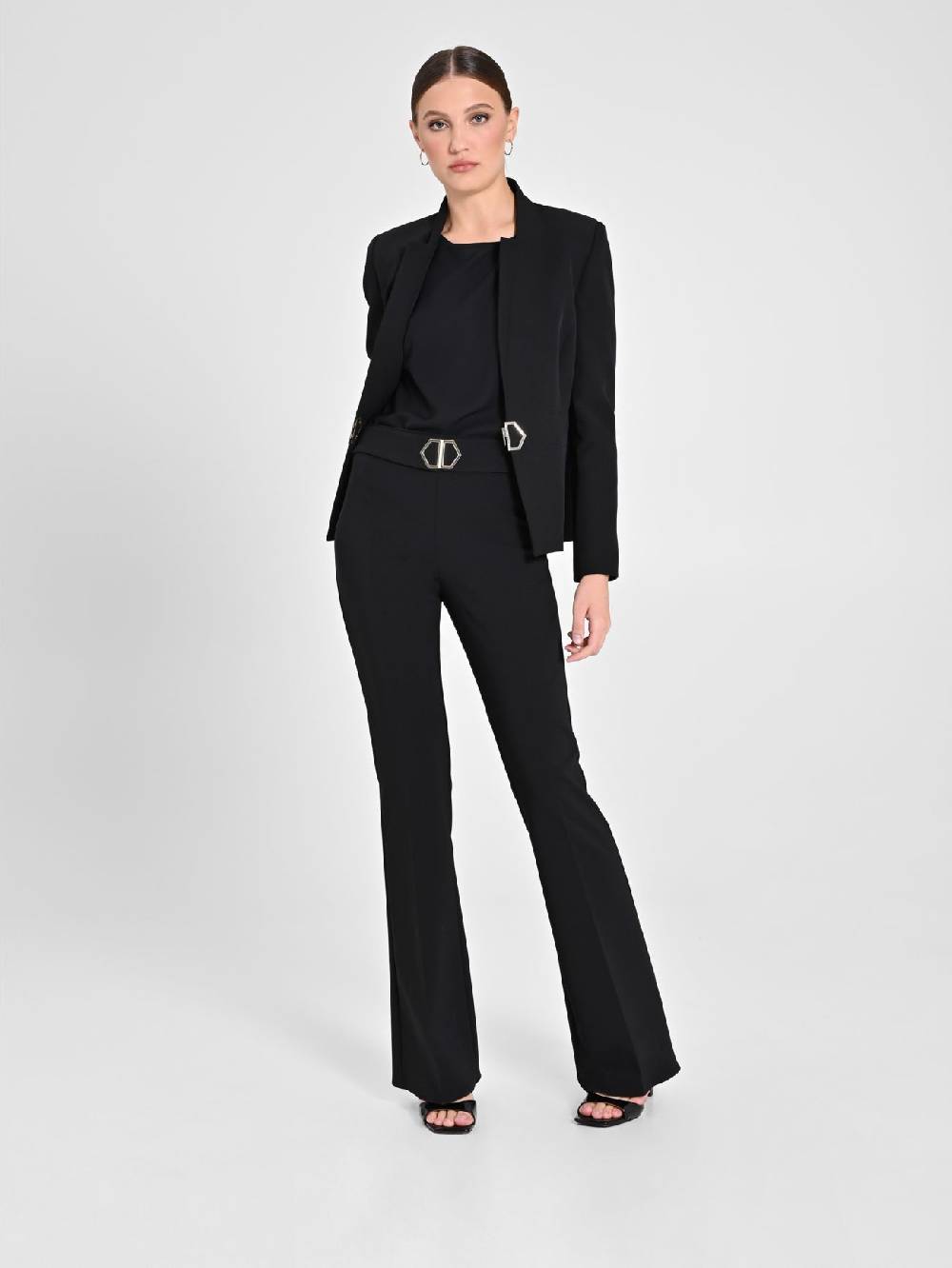 Rinascimento Pantaloni Neri Flared Fibbia Geometrica