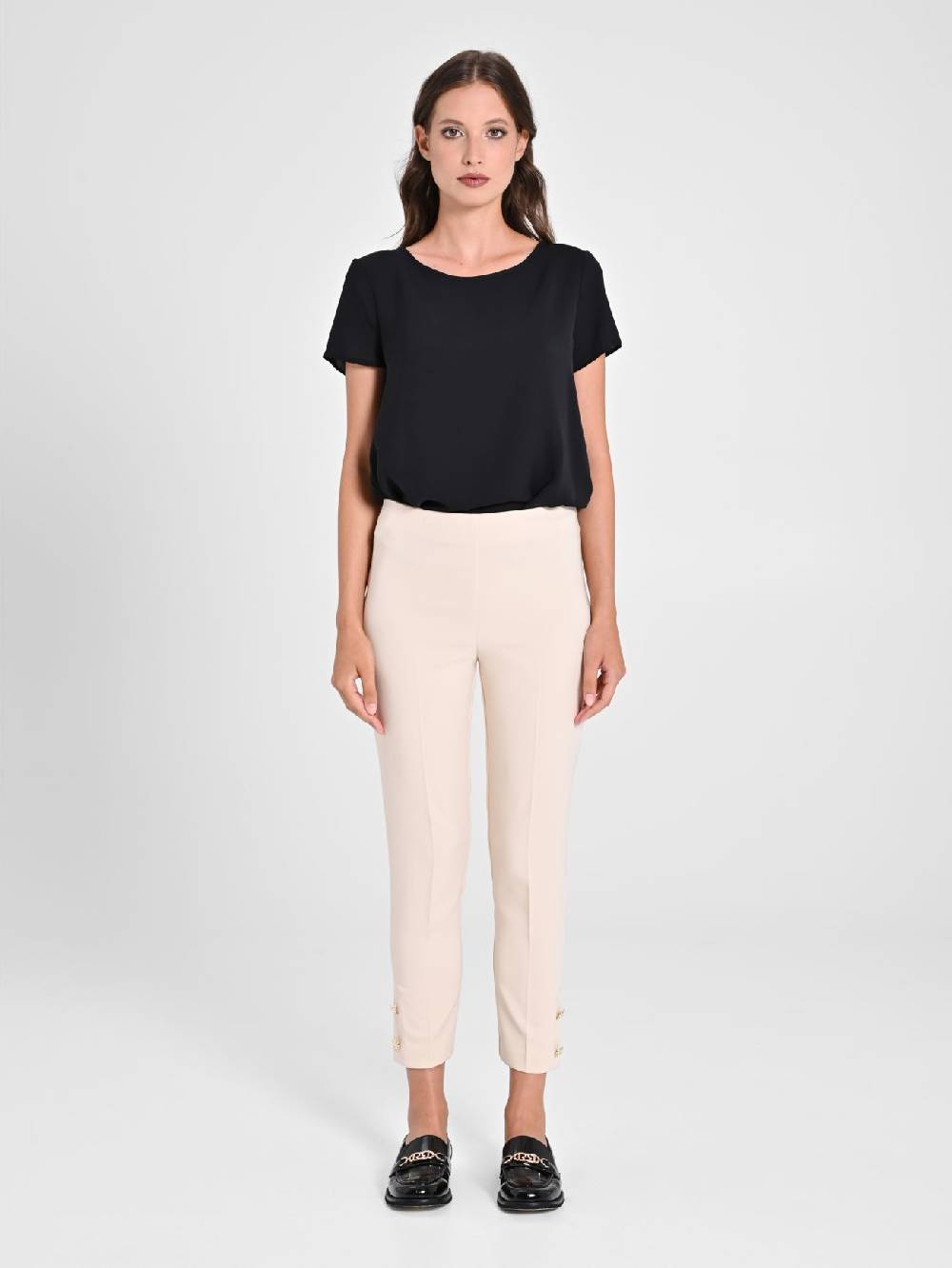 Rinascimento Pantaloni Slim In Tessuto Tecnico Beige