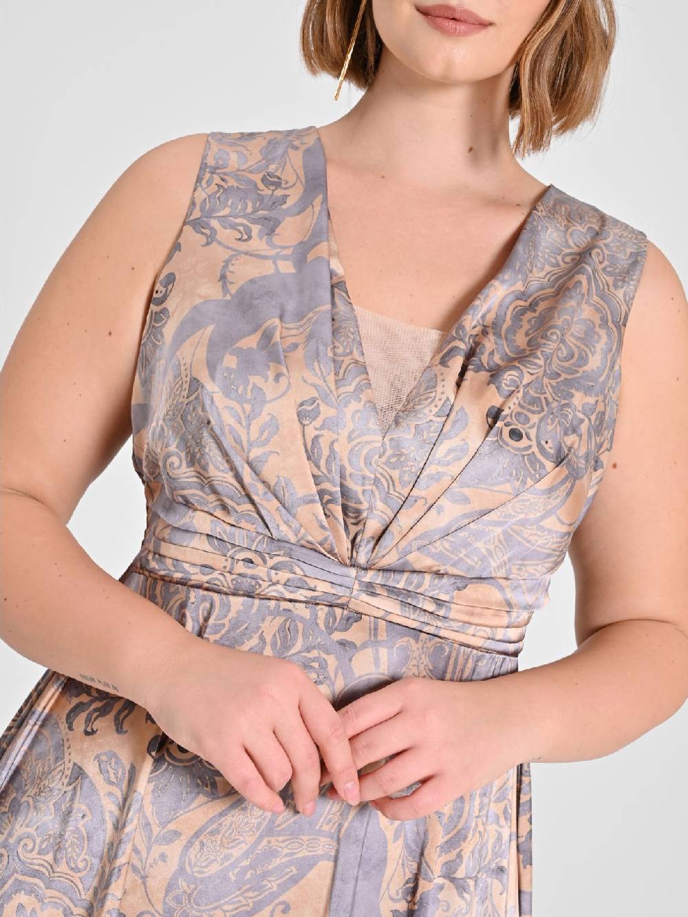 Rinascimento Abito Curvy In Raso Stampa Cachemire