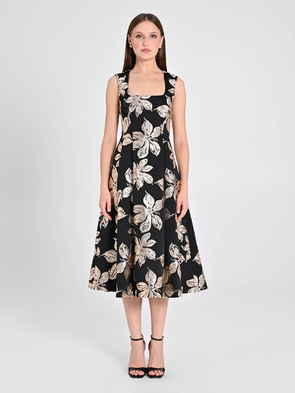 Rinascimento Abito Fiori Dorati Jacquard