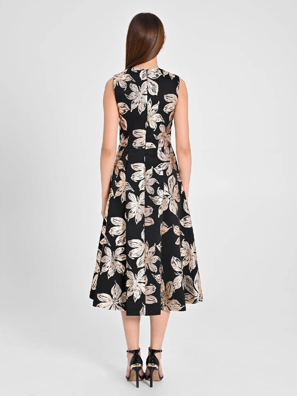 Rinascimento Abito Fiori Dorati Jacquard