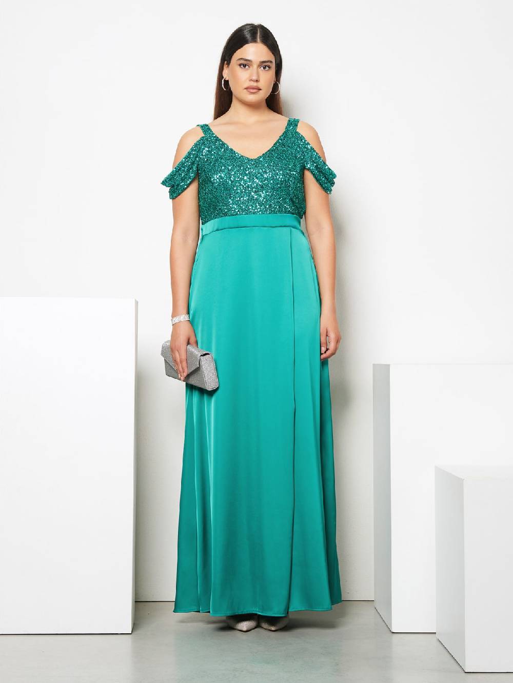 Rinascimento Abito Lungo Curvy Paillettes & Raso