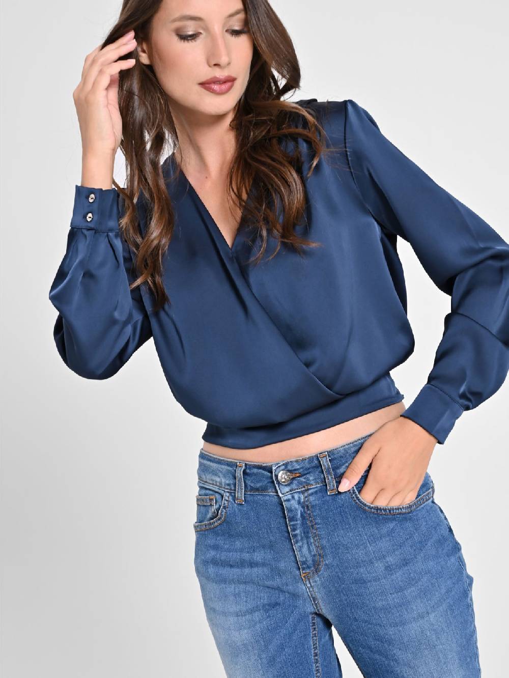 Rinascimento Blusa incrociata in Raso