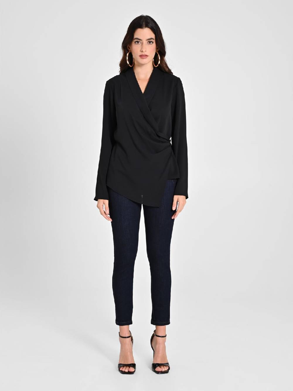 Rinascimento Blusa Nera Con Drappeggio