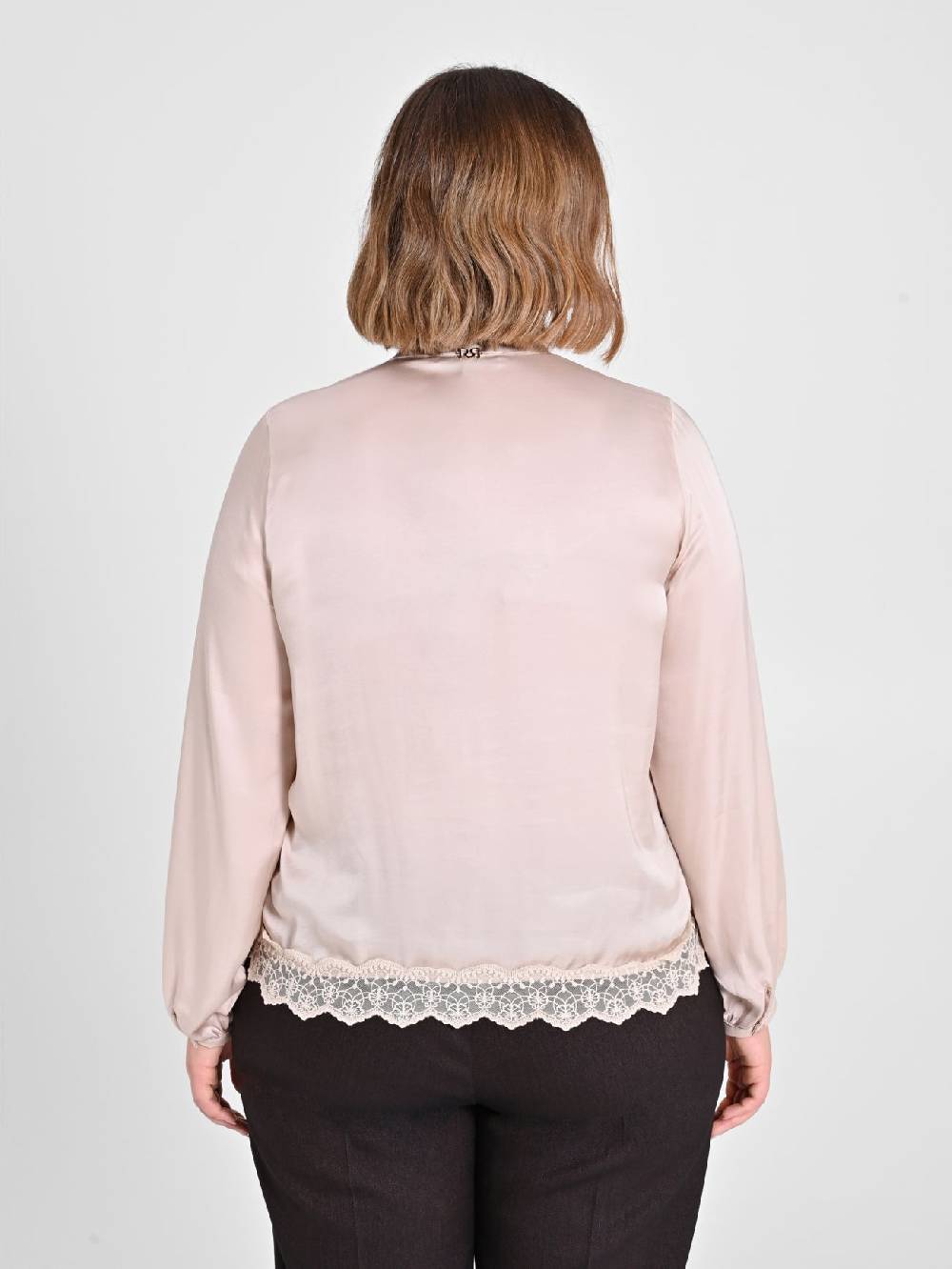 Rinascimento Camicia Curvy Bianca Con Fiocco