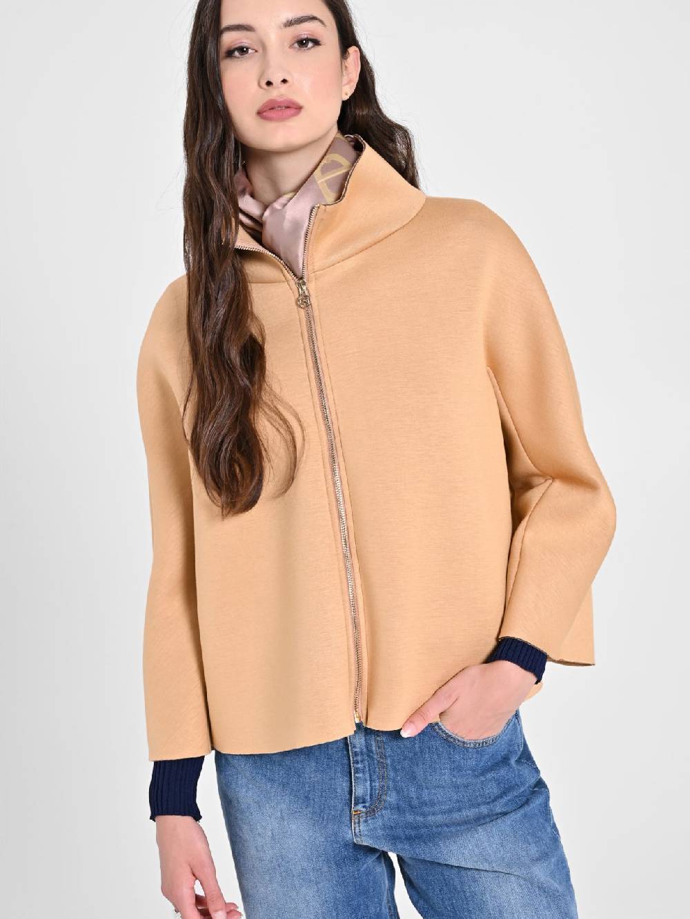 Rinascimento Cappa in Scuba