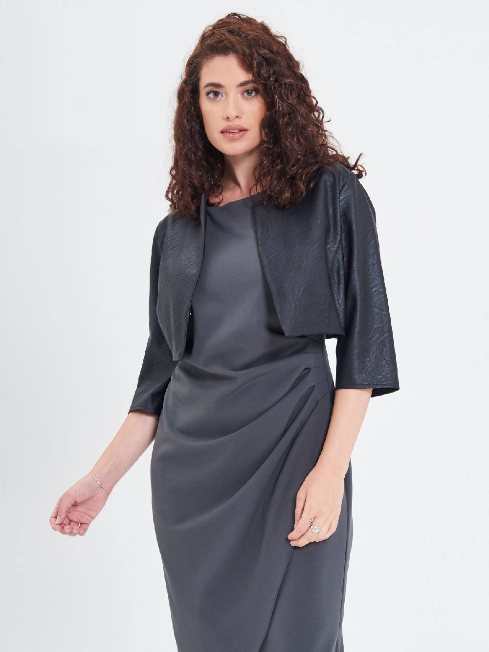 Rinascimento Coprispalle simil pelle