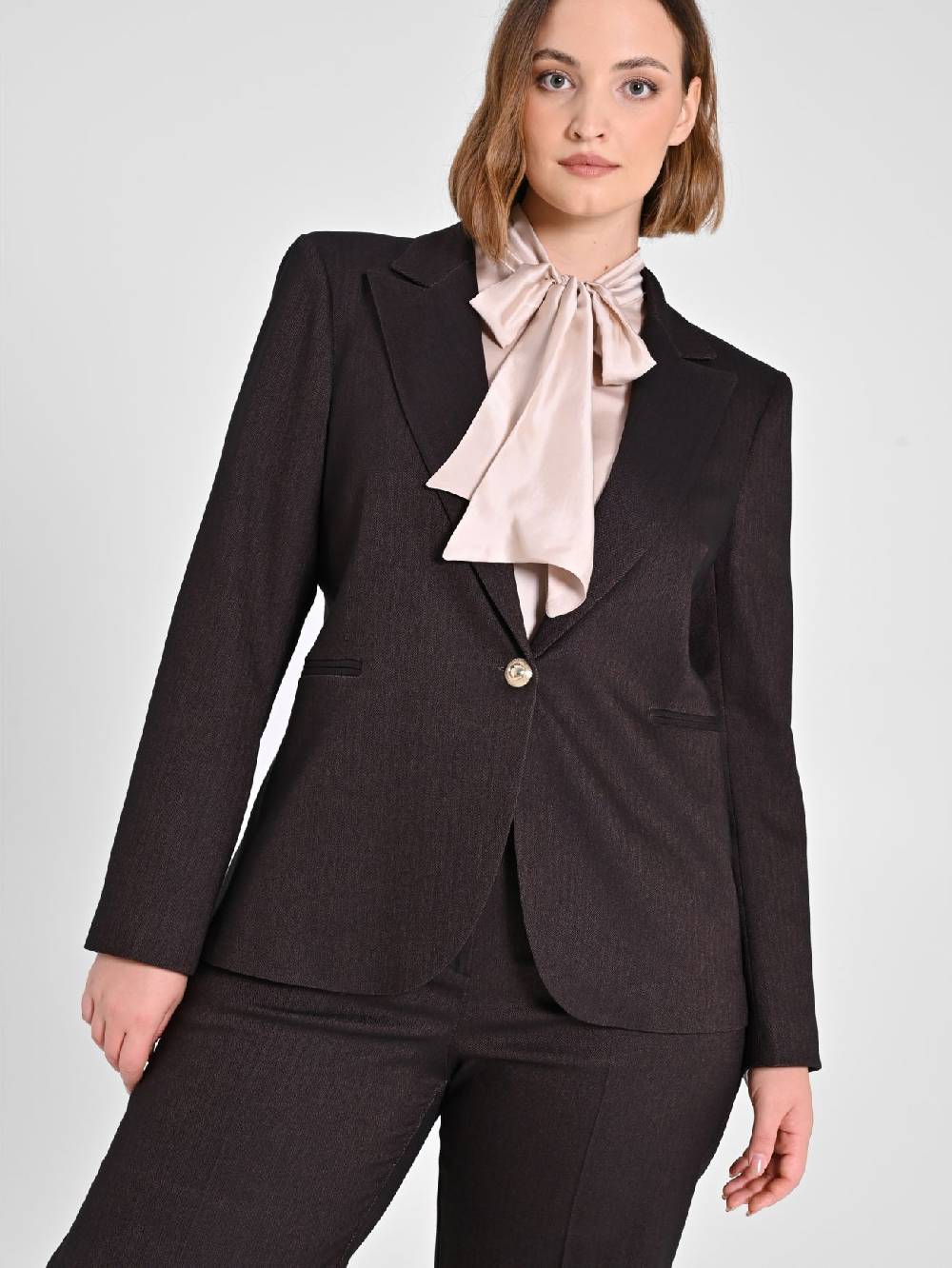 Rinascimento Giacca Curvy in Poliviscosa Marrone