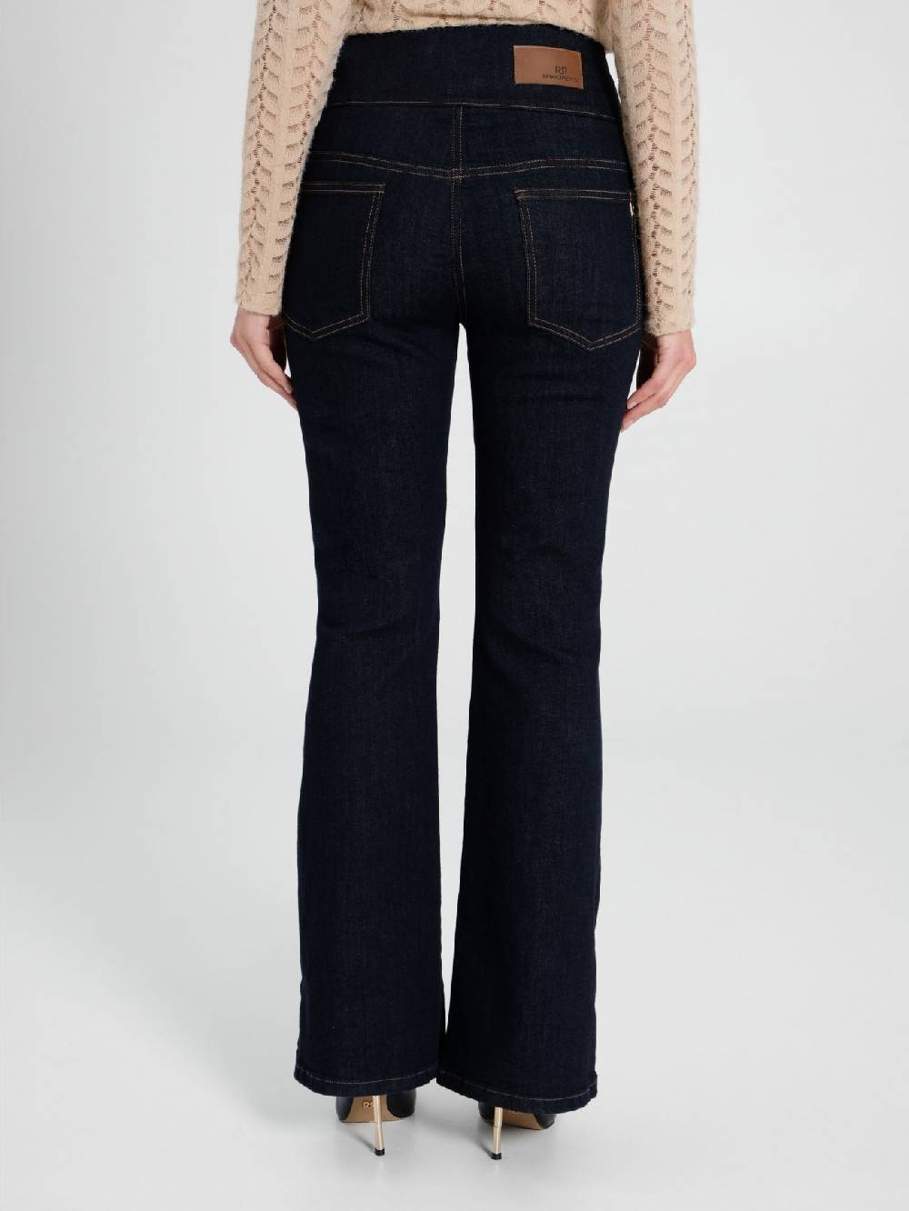 Rinascimento Jeans Flared A Vita Alta