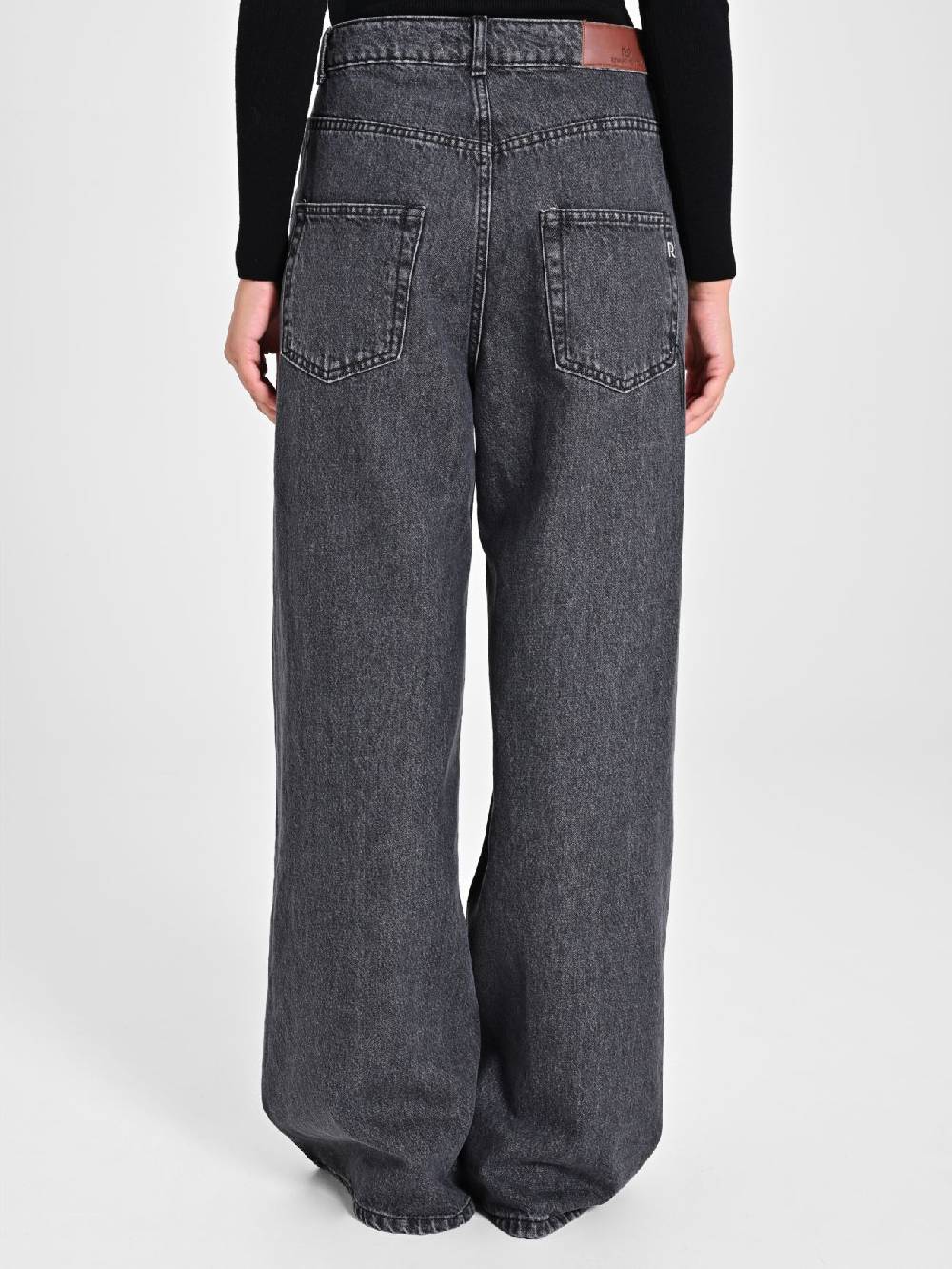 Rinascimento Jeans Palazzo Grigi