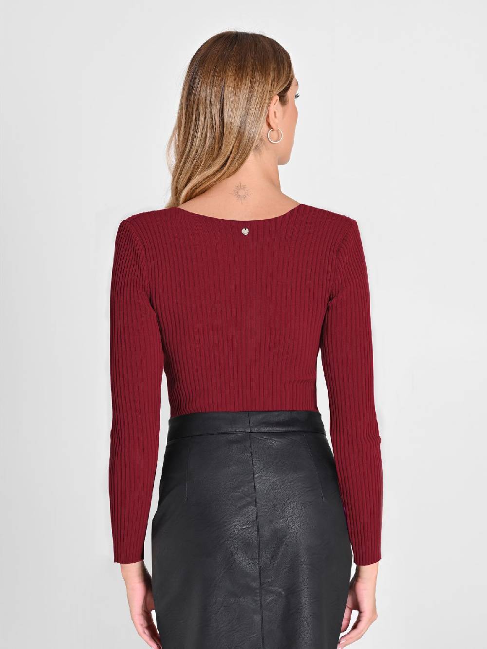 Rinascimento Maglia Bordeaux Con Scollo A Cuore