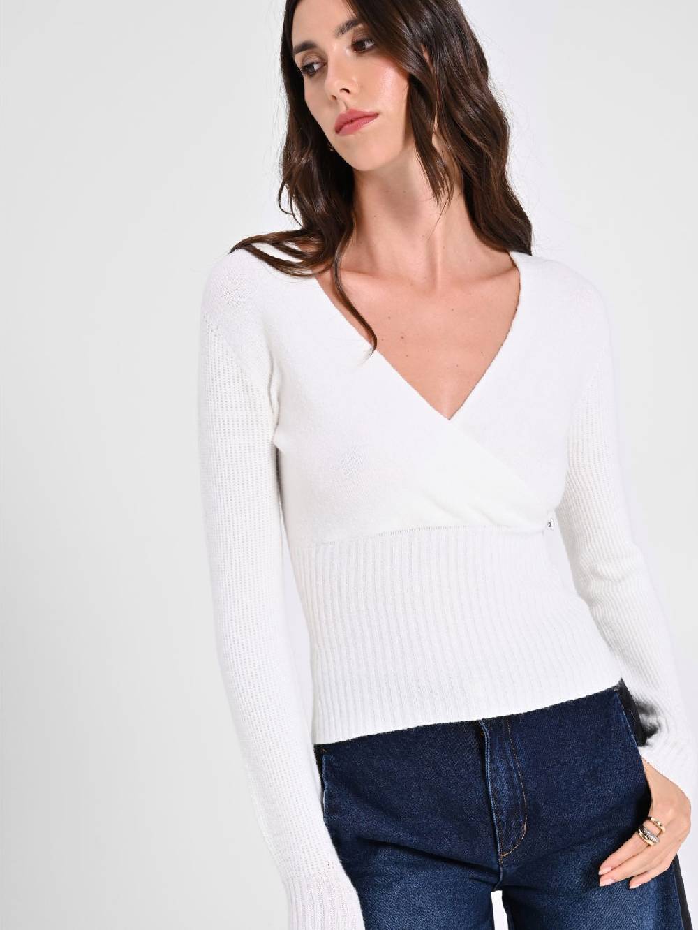 Rinascimento Maglioncino Bianco con Incrocio