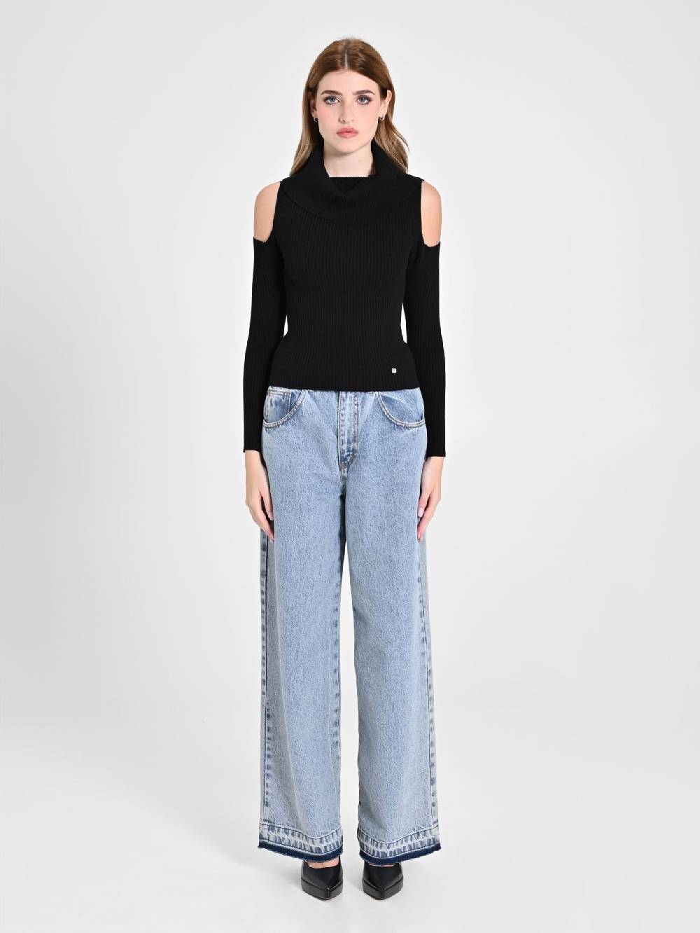 Rinascimento Maglioncino Cut-Out Nero