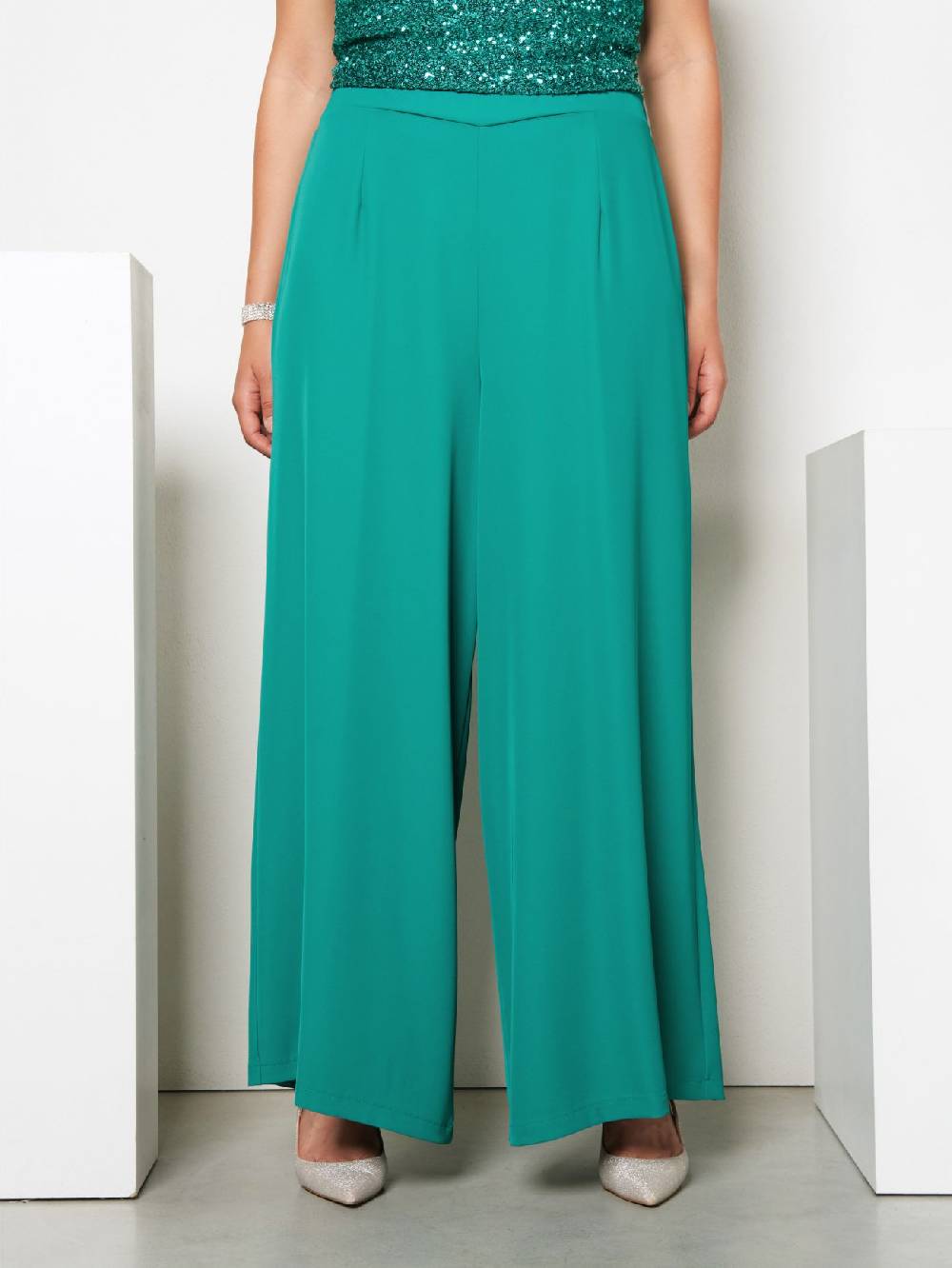 Rinascimento Pantaloni Palazzo Curvy Verde Giada