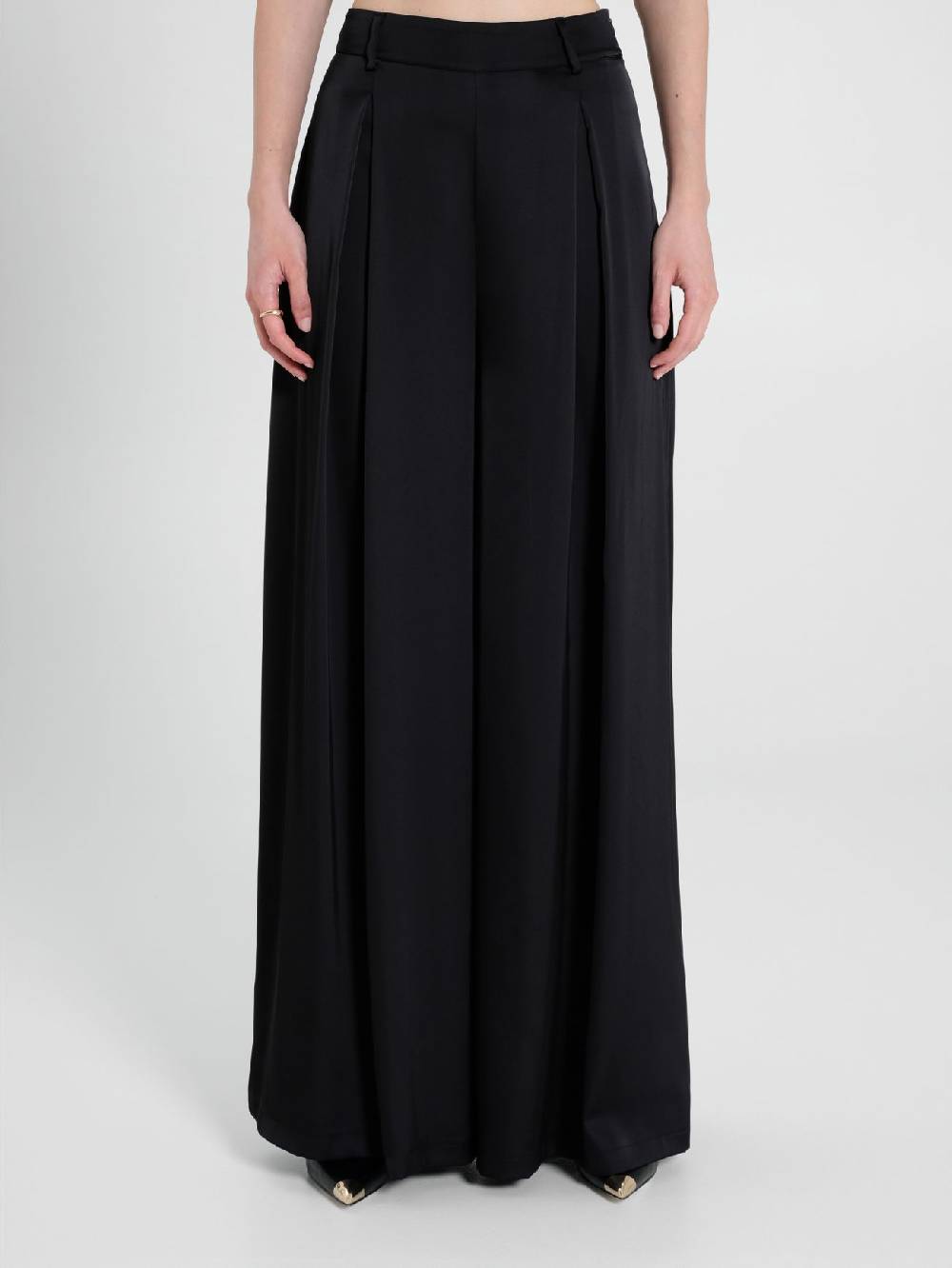 Rinascimento Pantaloni Palazzo In Satin Nero