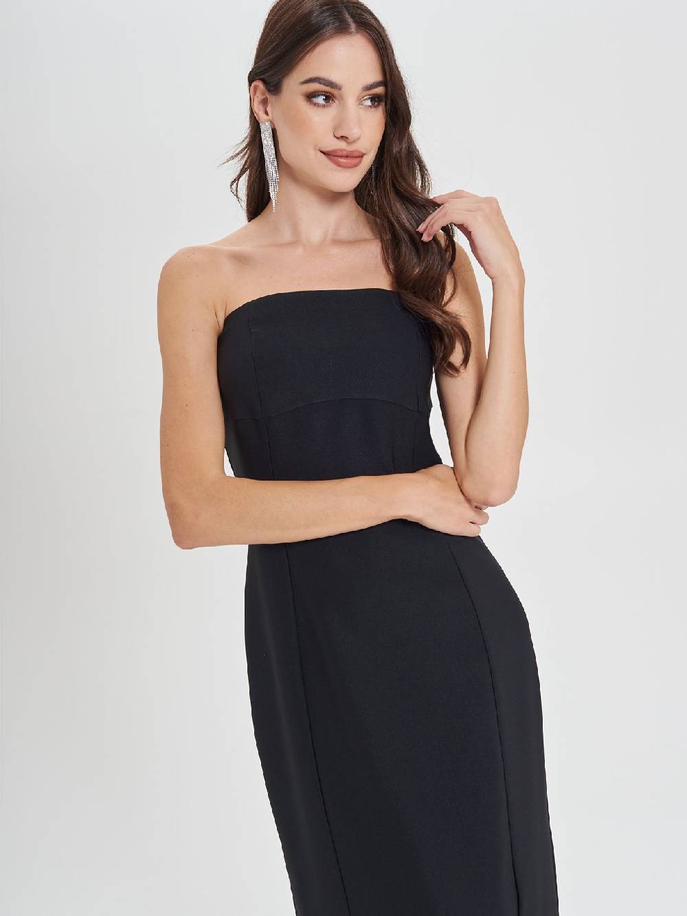 Rinascimento Tubino Nero In Cadi Operato