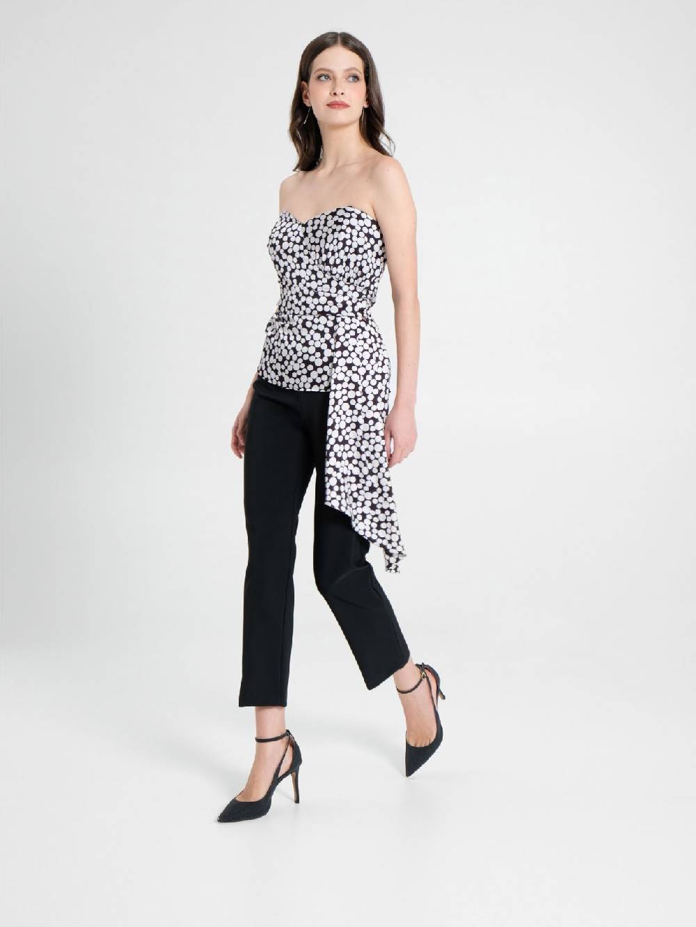 Rinascimento Tuta con corpino Pois