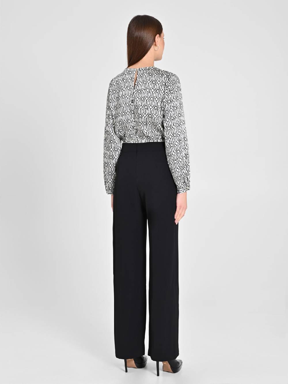 Rinascimento Tuta Palazzo Monogram