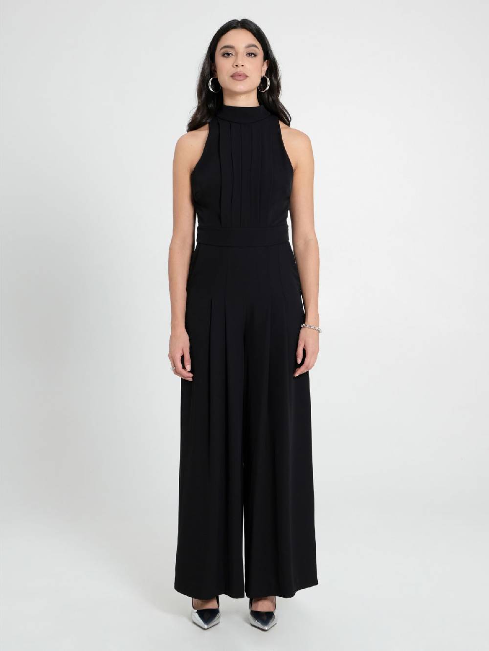 Rinascimento Tuta Pieghe Cucite Nera