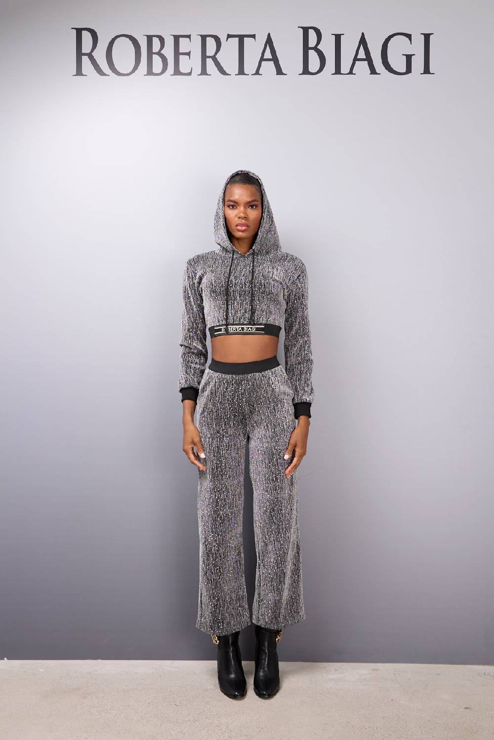 Roberta Biagi COM0645