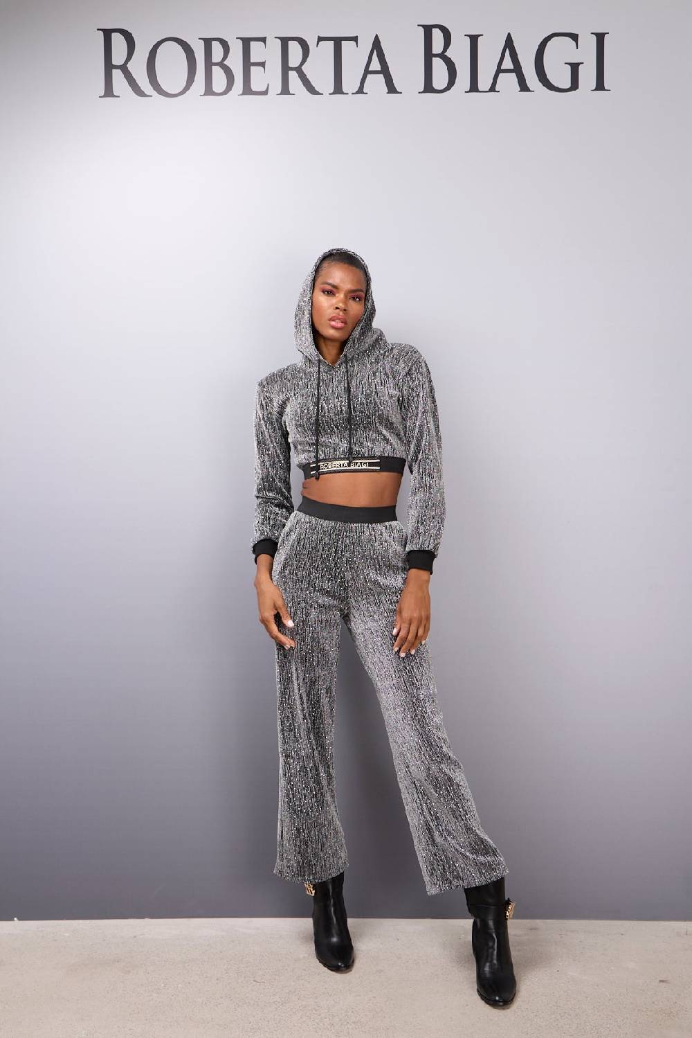 Roberta Biagi COM0645