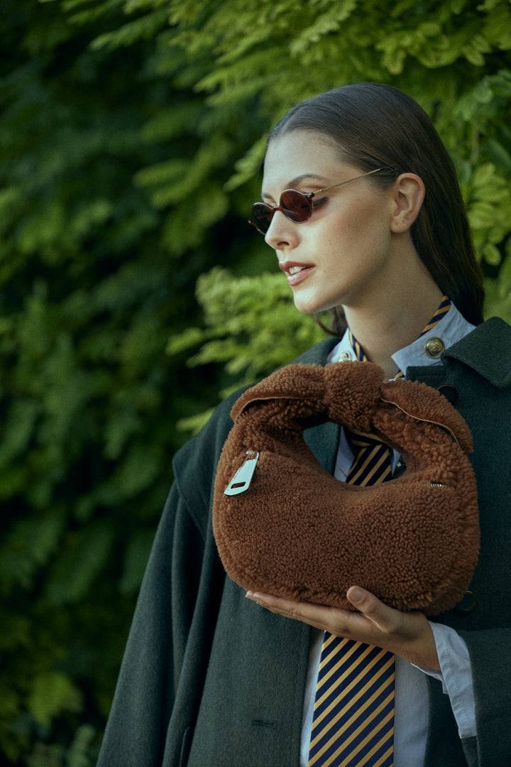 Roberta Gandolfi Bunny Teddy Mini Bag In Shearling Con Tracolla In Pelle Staccabile