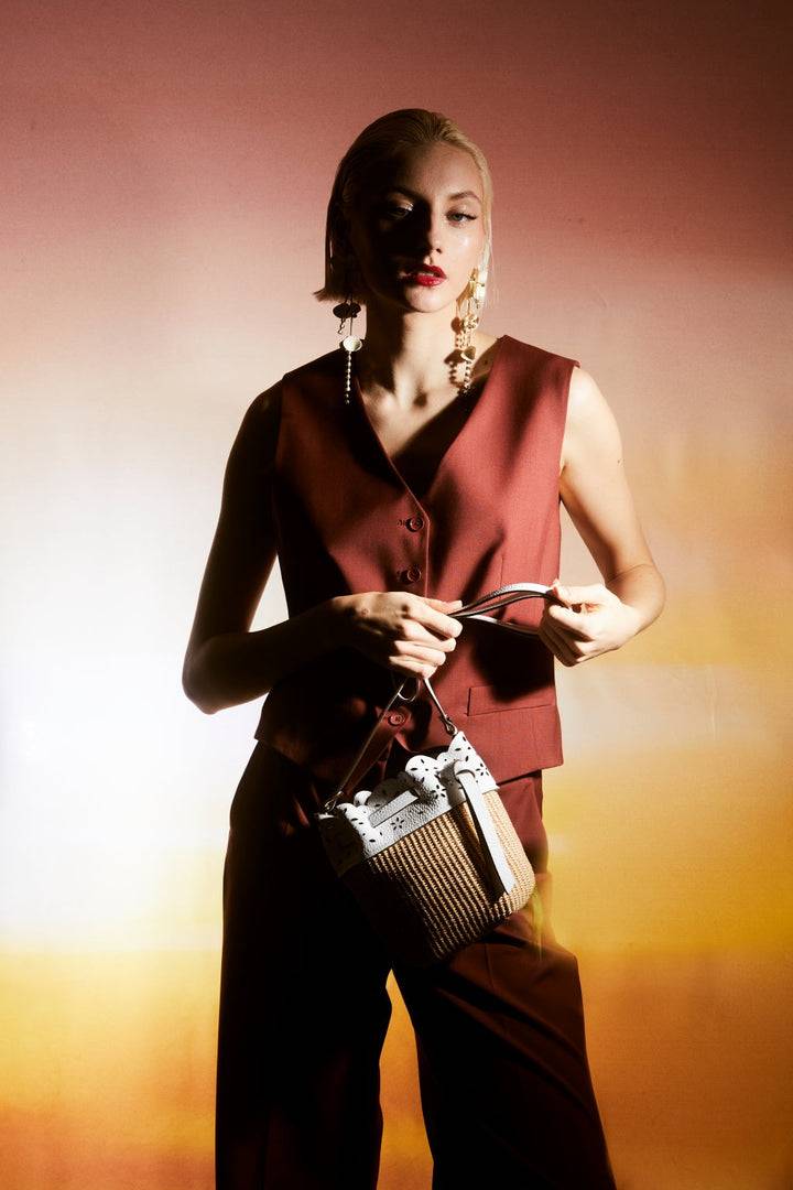 Roberta Gandolfi Diletta Mini Bucket In Rafia Con Balza In Pelle Laserata Con Tracolla Staccabile