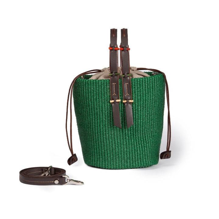 Roberta Gandolfi Fernanda Bucket in rafia con finiture in pelle di vitello con tracolla staccabile