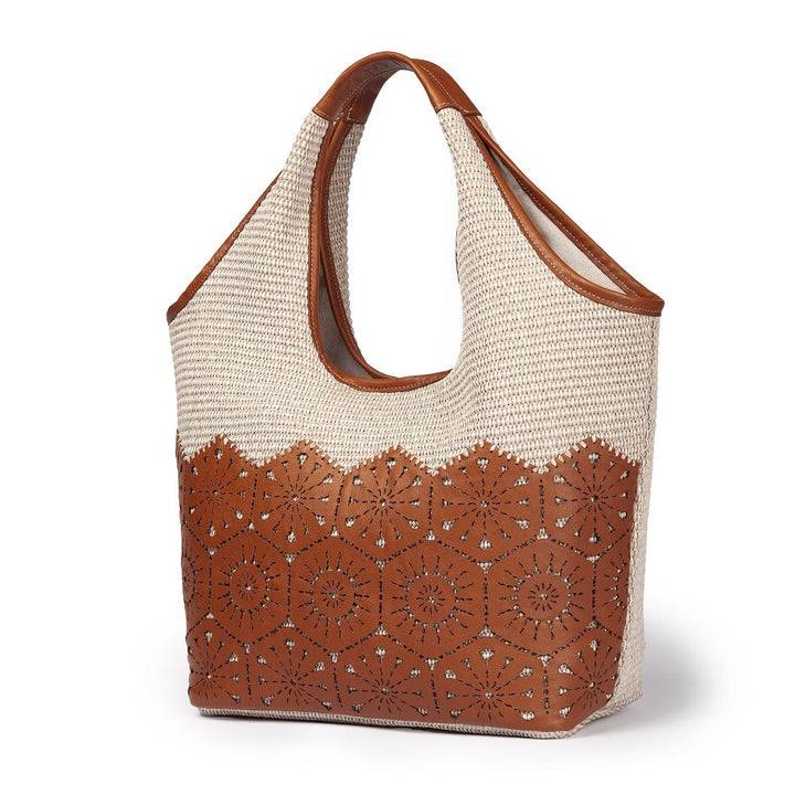 Roberta Gandolfi Giulia Hobo In Rafia E Pelle Il Pannello Tagliato Al Laser è Interamente Cucito A Mano