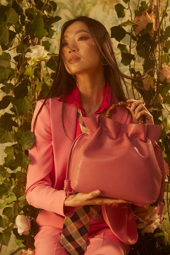 Roberta Gandolfi Silvana Medium Borsa A Mano In Pelle Martellata Con Manico In Vero Legno Di Bambù E Tracolla Staccabile