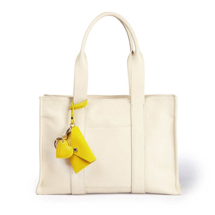 Roberta Gandolfi Tessa shopping in pelle con charms colorato e pratica tasca esterna