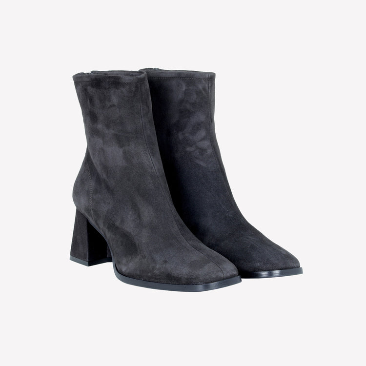Roberto Festa ANKLE BOOT IN CAMOSCIO ASFALTO YLARIA